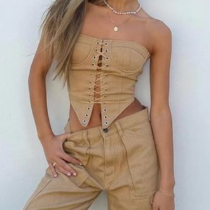 NWOT lioness east gate corset